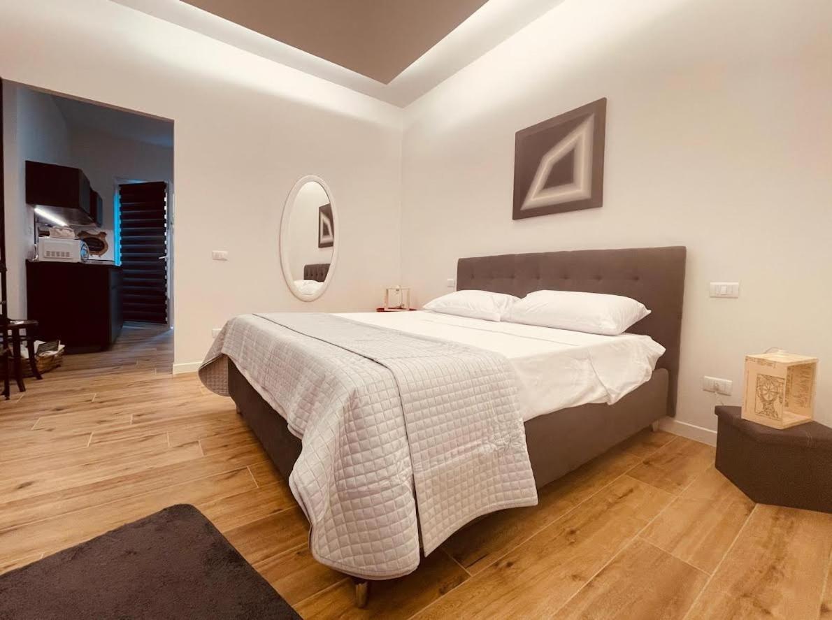 פורטו ונרה Casa Vacanze Ibiscus מראה חיצוני תמונה