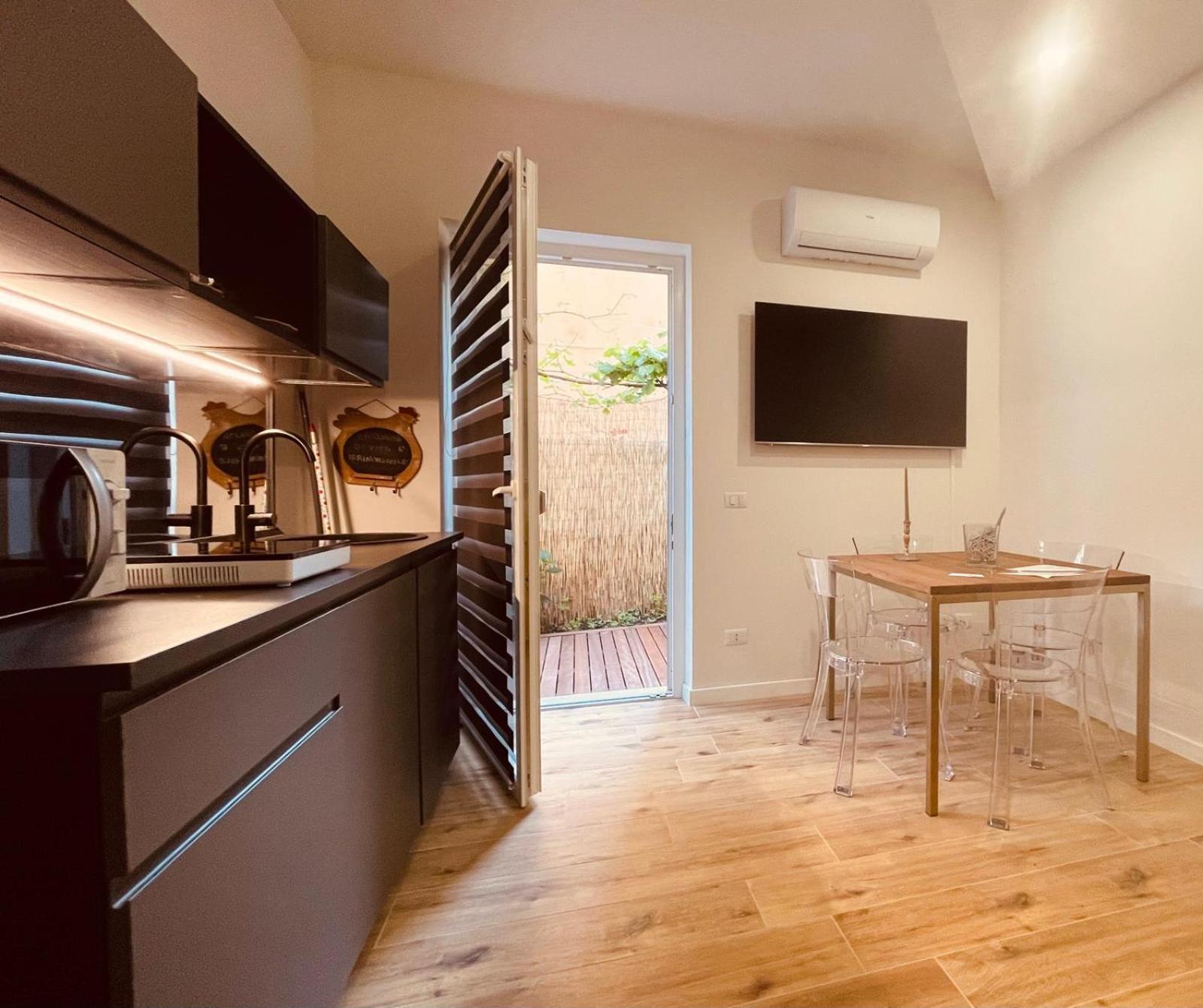 פורטו ונרה Casa Vacanze Ibiscus מראה חיצוני תמונה